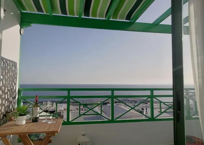 Portonovo Great Ocean アパート